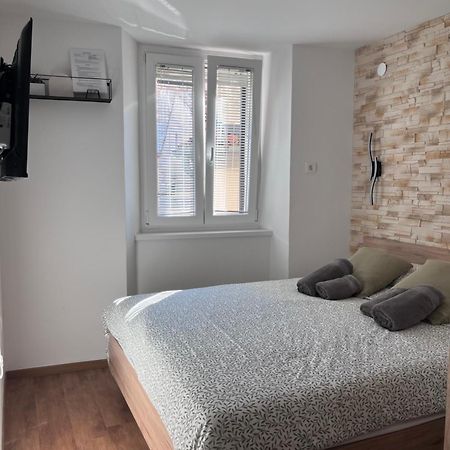 Olea Apartments Пиран Экстерьер фото