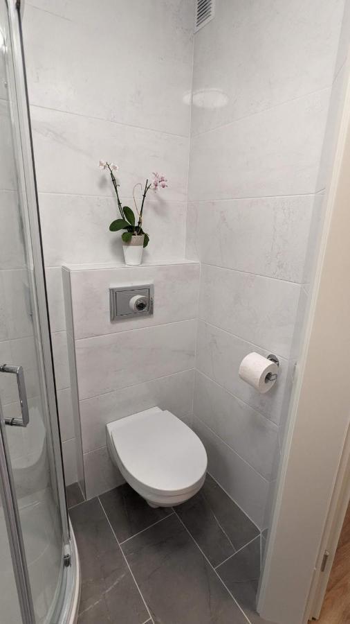 Olea Apartments Пиран Экстерьер фото