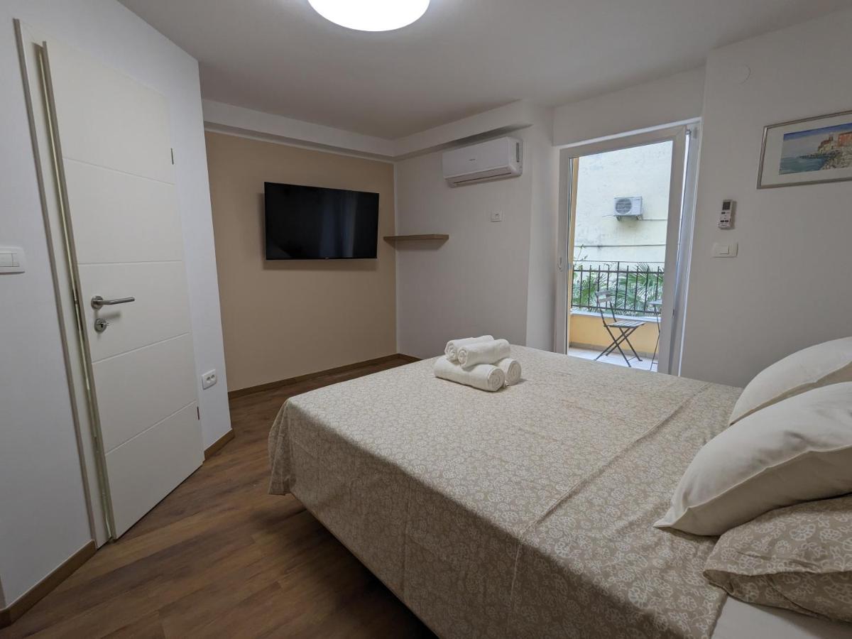Olea Apartments Пиран Экстерьер фото